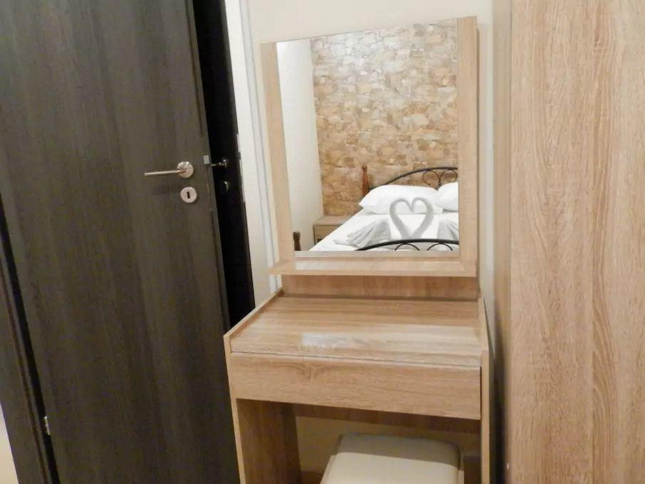 Agora Apartments Ground Floor Kíssamos Eksteriør bilde